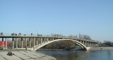 Венецианский мост в Киеве планируют открыть уже в этом месяце.