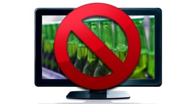 Януковича просят ограничить рекламу алкоголя на ТВ.