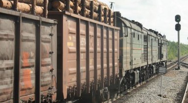 «Укрзализныця» увеличила суточную погрузку вагонов до 1,1 млн тонн.
