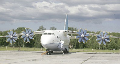 Aerobus заявил, что будет препятствовать продвижению на рынке украинского АН-70.