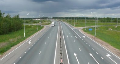 Кабмин разрешил передать одну из автомагистралей в частные руки.
