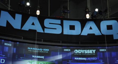 Индекс NASDAQ вырос до максимума за 13 лет.