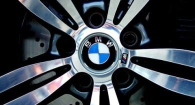 BMW подключила к своему облаку миллионы автомобилей.