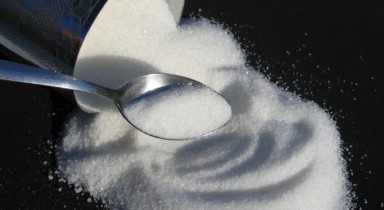 В Украине благодаря высокому урожаю сахарной свеклы причин для роста цены на сахар нет.