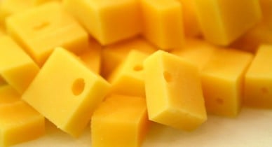 Россия сняла ограничения на поставку продукции крупного украинского производителя сыра.