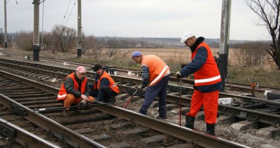 Приднепровская железная дорога отремонтировала 300 км путей.