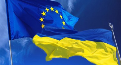 Европарламент рекомендует ЕС подписать Соглашение с Украиной.