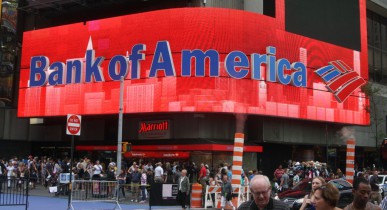 В США суд признал Bank of America виновным в махинациях с ипотечными облигациями.