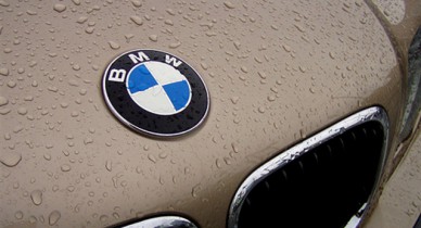 BMW отзывает 176 тысяч авто по всему миру из-за усилителя тормозов.