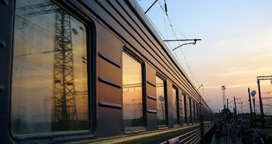 Приднепровская железная дорога назначила на новогодние праздники 4 дополнительных поезда.