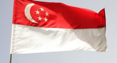 Сингапур повысил прогноз роста экономики на 2013 год.