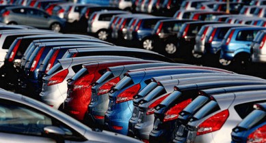 В Украине значительно сократились продажи новых автомобилей.