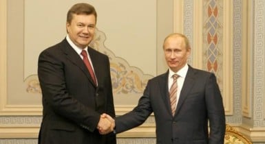 В ходе визита Януковича в Москву 17 декабря планируют подписать не менее 13 документов.
