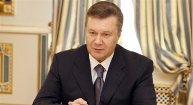Янукович подписал закон о реконструкции ГЭС.