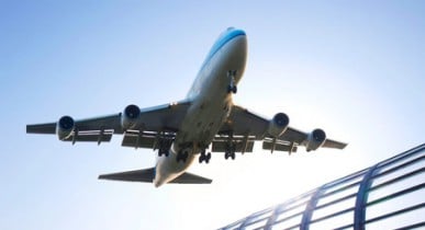 Госавиаслужба в 2014 г. проверит соблюдение лицензионных условий рядом известных авиакомпаний.