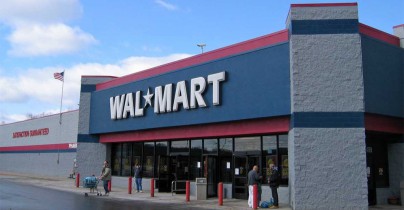 Wal-Mart судится с украинским ритейлером Fozzy Group.