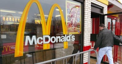 Продажи McDonald's упали в США.