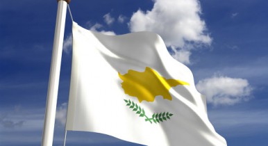 Ситуация на Кипре улучшается, но прогноз пока под угрозой.