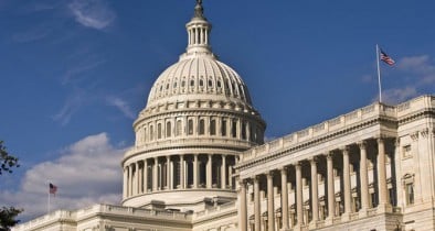 Сенат США одобрил повышение госдолга.