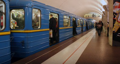 Киевское метро возобновит работу после проверки.