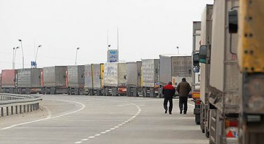 Блокирование украинских дорог усложнило экспортно-импортные операции.