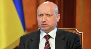 Турчинов подписал закон о предотвращении финансовой катастрофы в Украине.