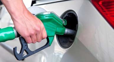 Бензин в середине апреля подорожал еще на 8%