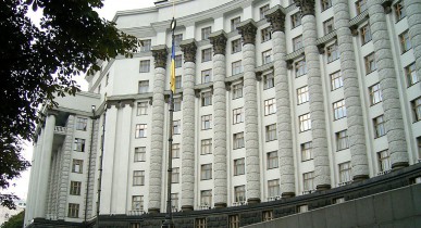 Министерство финансов не будет привлекать валюту на ОВГЗ-аукционах в мае