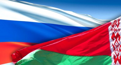 РФ пообещала Беларуси 2 млрд кредита и отмену пошлин на нефть