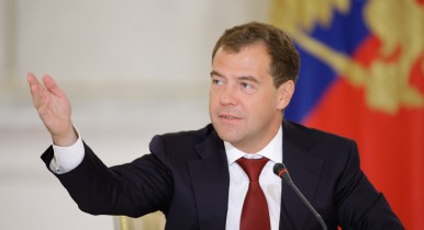 Москва вернется к газовым переговорам с Киевом только при оплате части долга — Медведев