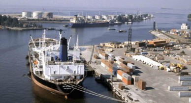 Украина закроет морские порты в Крыму