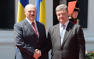 Лукашенко и Порошенко обговорили торговые вопросы