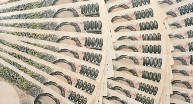 Японская иена обновила минимум за 6 лет