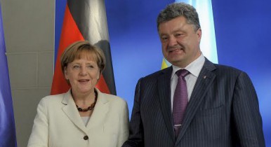 Порошенко и Меркель обсудили третью волну финпомощи для Украины