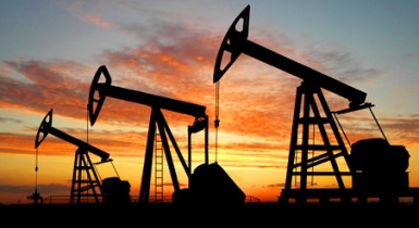 Цены на нефть упали до годового минимума
