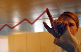 ВБ прогнозирует восстановление экономики Украины с лета 2015 года