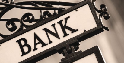 Банкиры предлагают НБУ продавать на валютных аукционах еще и евро