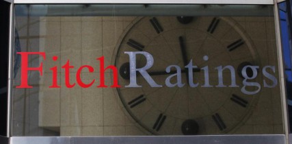Fitch понизило рейтинги трех крупных российских банков