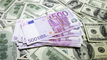 НБУ разрешил валютным обменникам установить наличный курс почти 17 грн/$