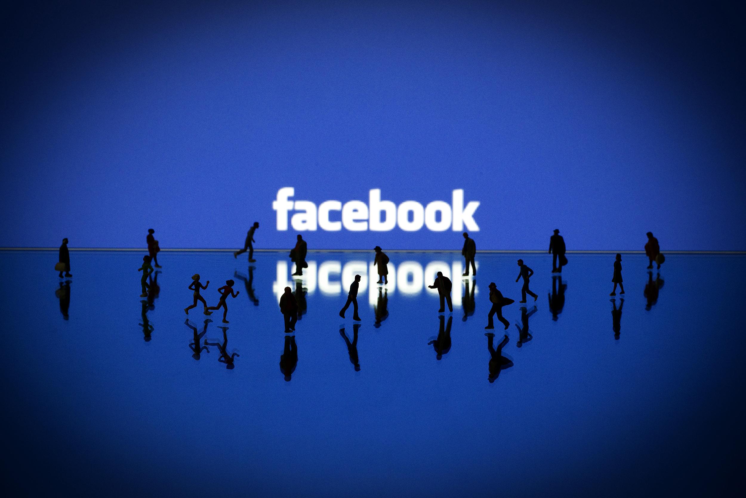 Facebook объяснил изменения в использовании данных пользователей