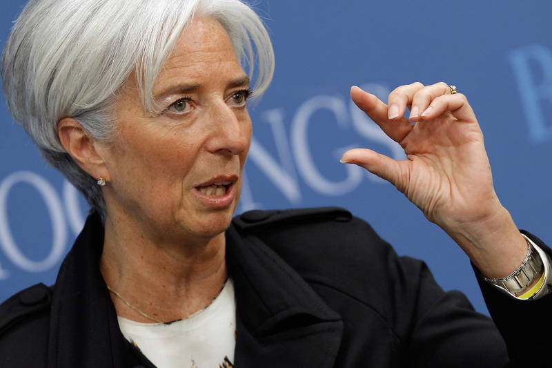 В МВФ считают падение цен на нефть позитивным явлением