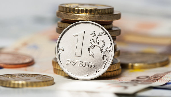 На поддержание рубля Россия в декабре потратила почти 6 млрд долларов