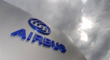 Авиаконцерн Airbus собрал рекордное количество заказов, обогнав Boeing.