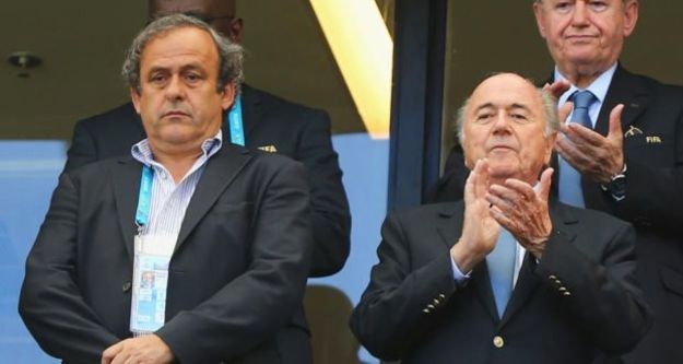 Президентов FIFA и UEFA подозревают в коррупции