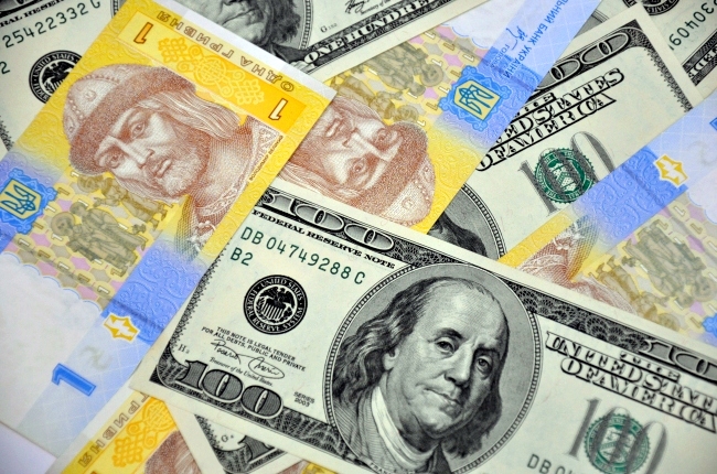Курс доллара на межбанке достиг новых высот