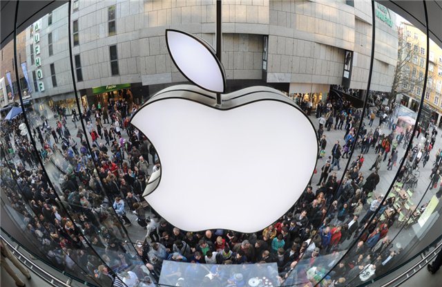 Apple стала самой дорогой компанией США