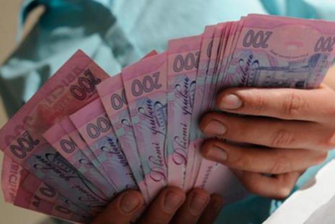 В Фонд гарантирования вкладов рассказали, сколько могут выплатить вкладчикам Кредитпромбанка и Омега Банка