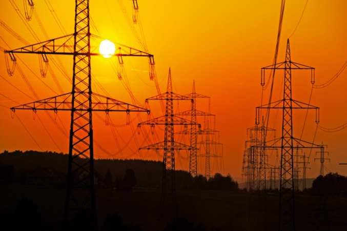 Производство электроэнергии в Украине в феврале снова сократилось