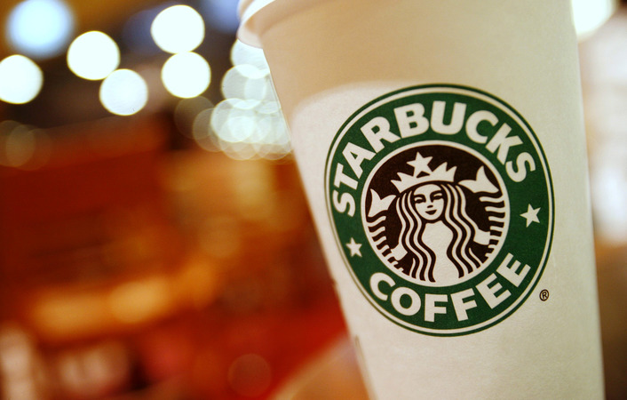 Власти ЕС заинтересовались налогами Starbucks