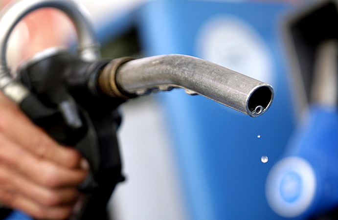 Цены на бензин в Украине не изменились по сравнению со вчерашним днем